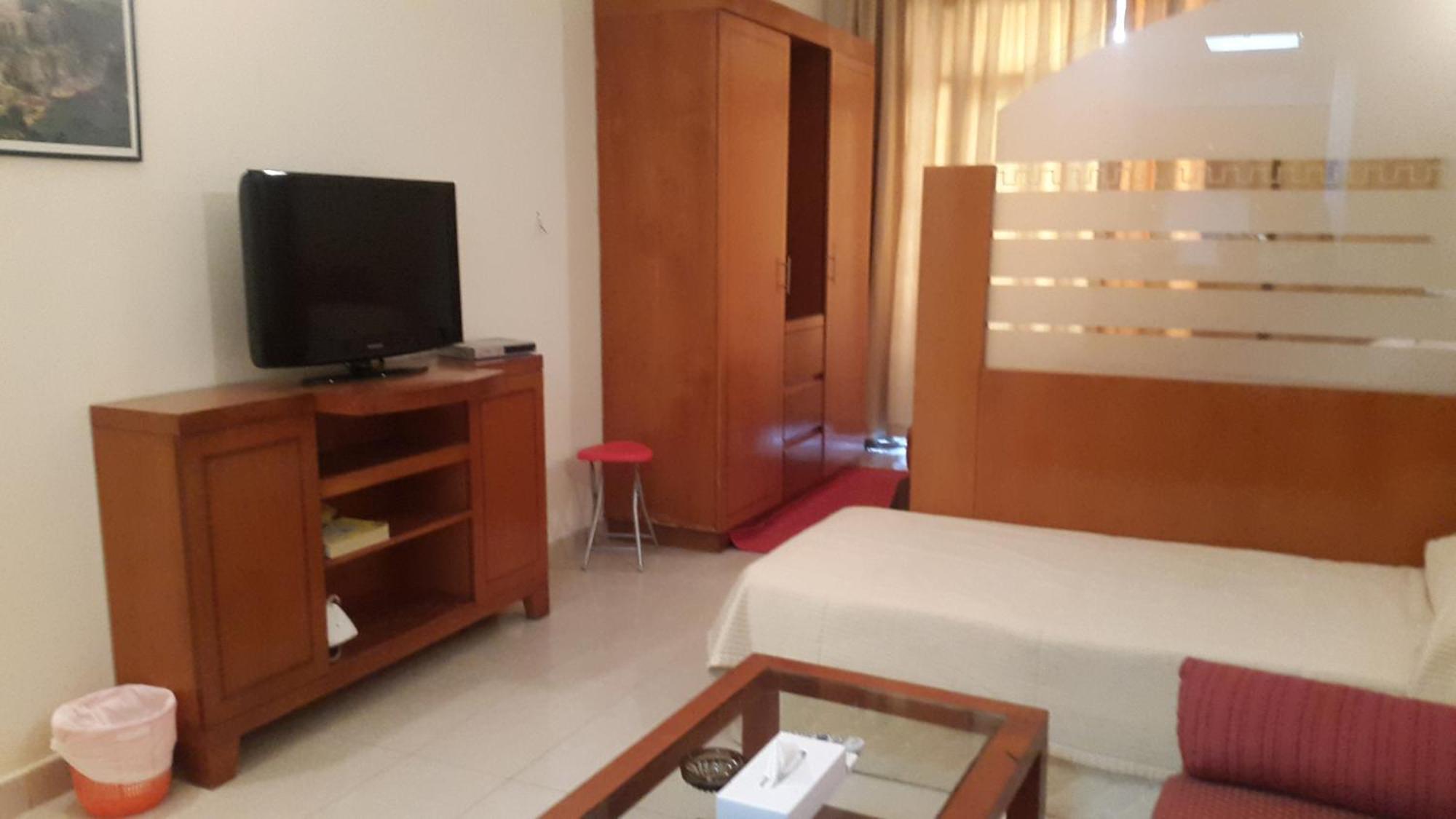 Al Raein Holiday Homes Dubai Esterno foto